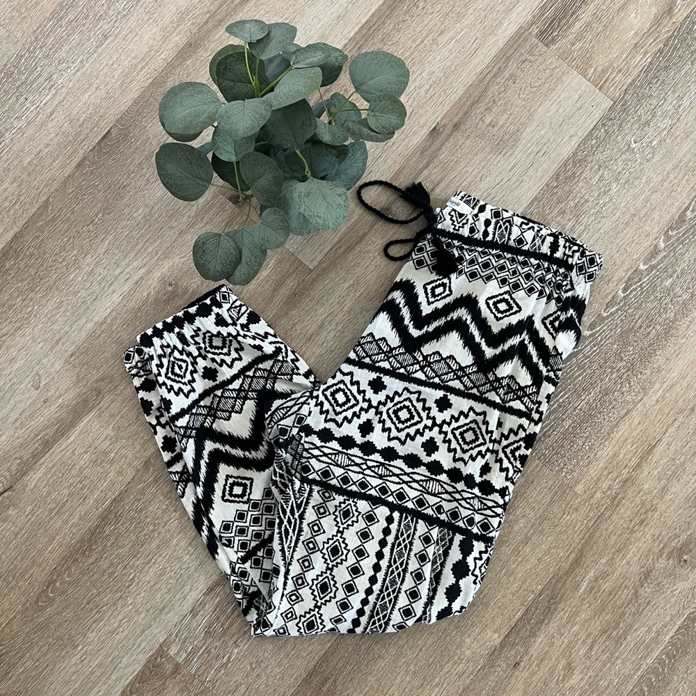 Madewell Shorewalk Black & White Boho Printed Jogger Pants Size Small